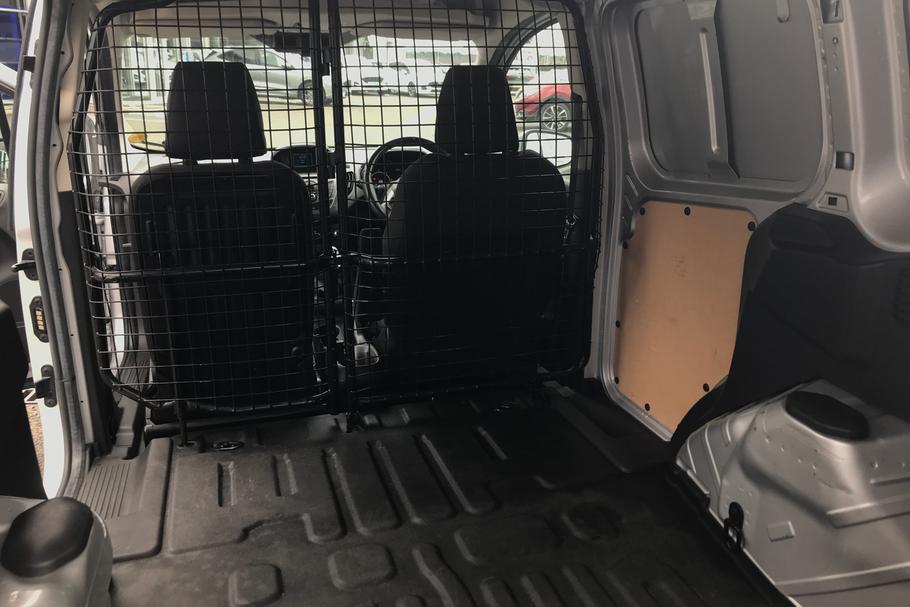 Used Ford TRANSIT COURIER 11
