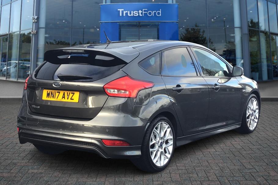 Ford Focus 2017 - Grey 