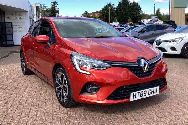 Used 2019 Renault Clio Hatchback Iconic at Richard Sanders