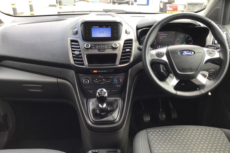 Used Ford TOURNEO CONNECT 13