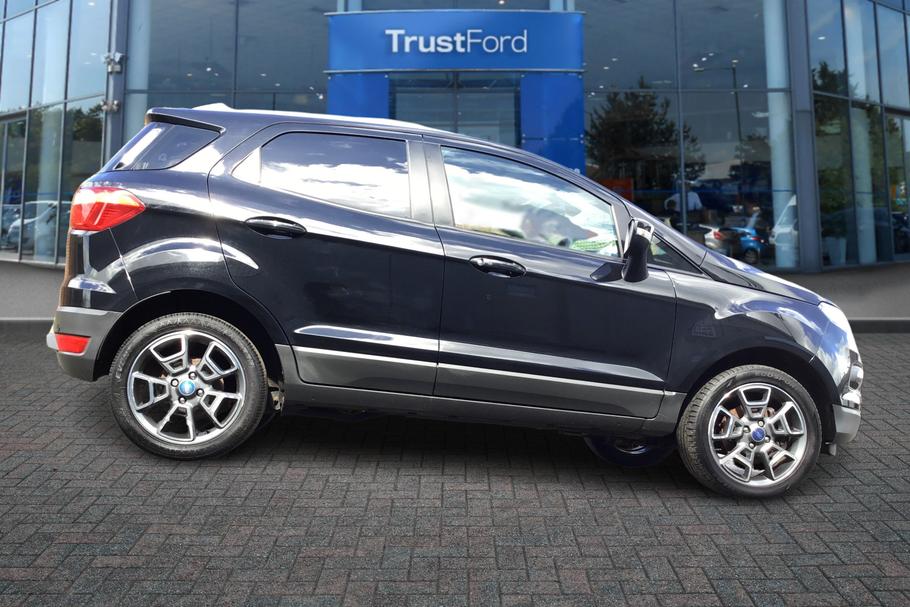 Used Ford ECOSPORT 7