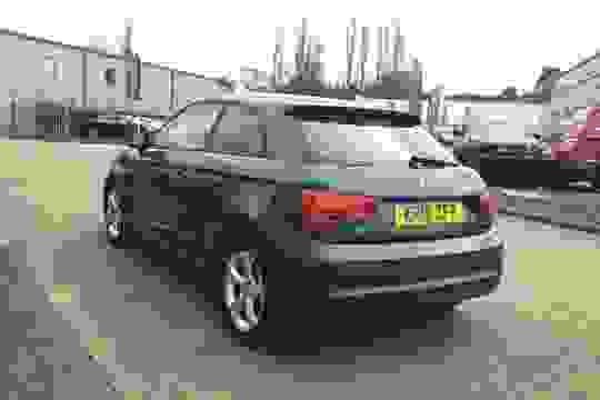 Audi A1 Photo cit-bf11902d99d413d958090b5be4ccfac1b24e356c.jpg