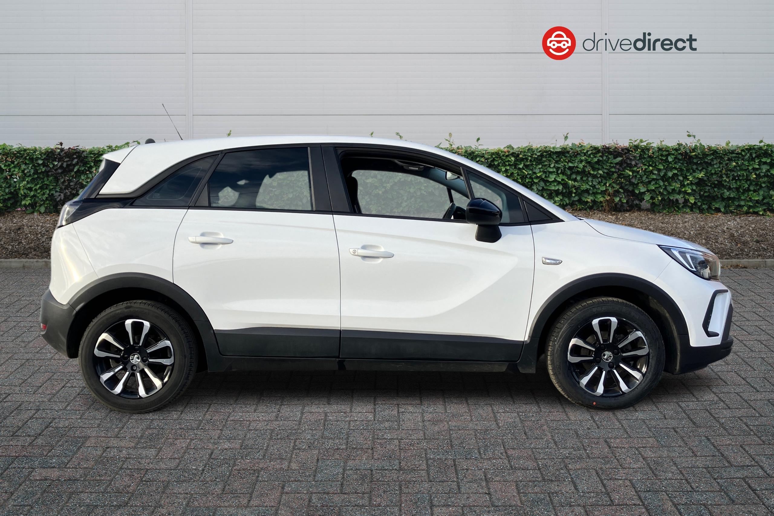 Used 2022 Vauxhall Crossland 1.2 Design 5dr Hatchback £12,900 9,546