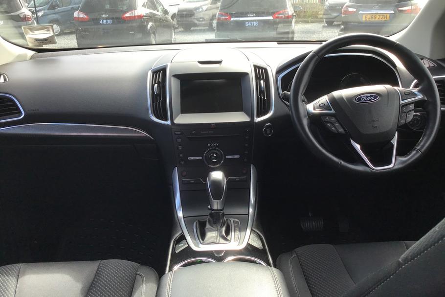 Used Ford Edge 13