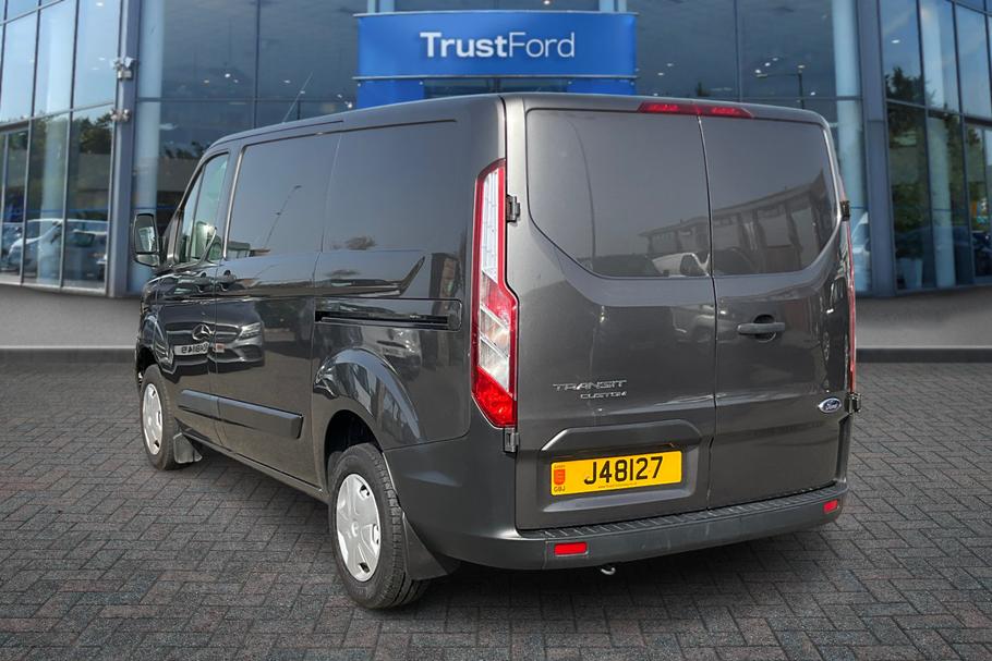 Used Ford TRANSIT CUSTOM-300 L1  FWD 2.0 EcoBlue 105ps Low Roof Leader 2