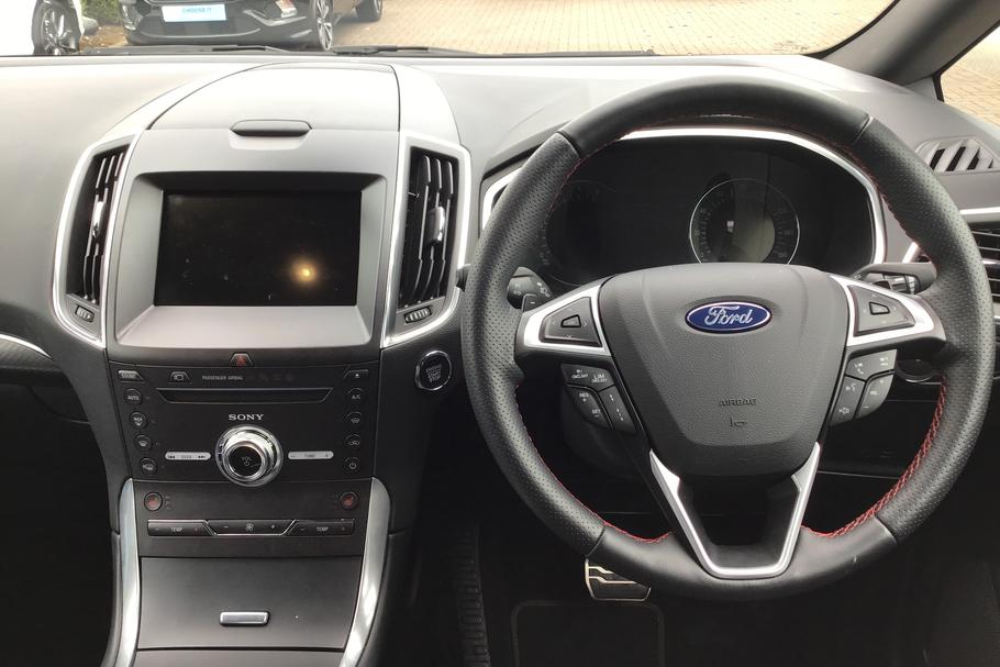Used Ford S-MAX 14