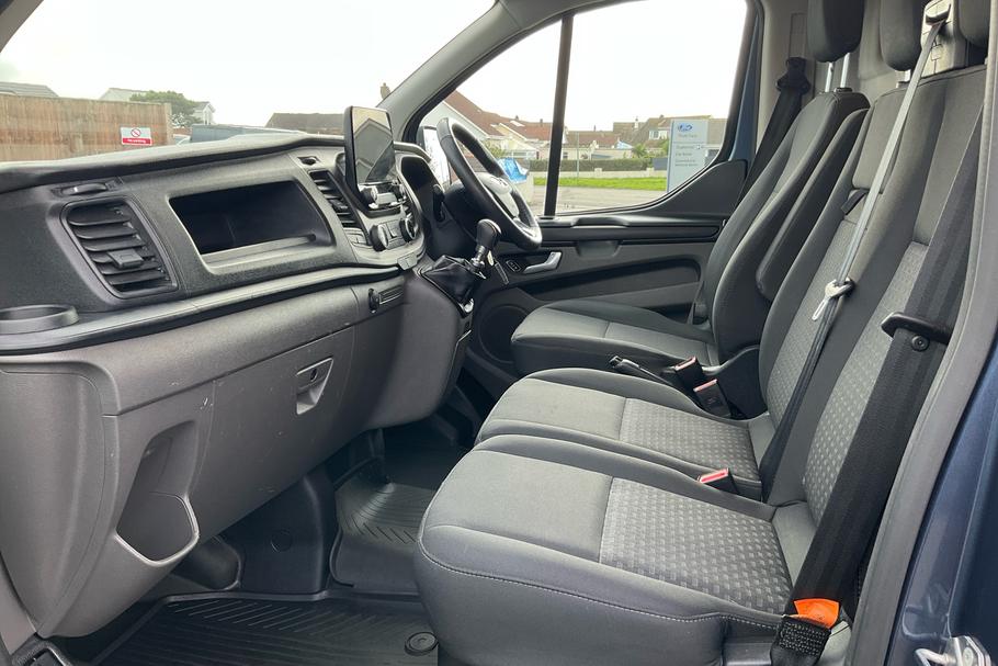 Used Ford TRANSIT CUSTOM 10