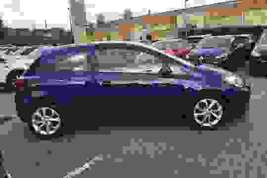 Vauxhall Corsa Photo cit-d437c445d812d08bbad03fc232332d6e30867156.jpg