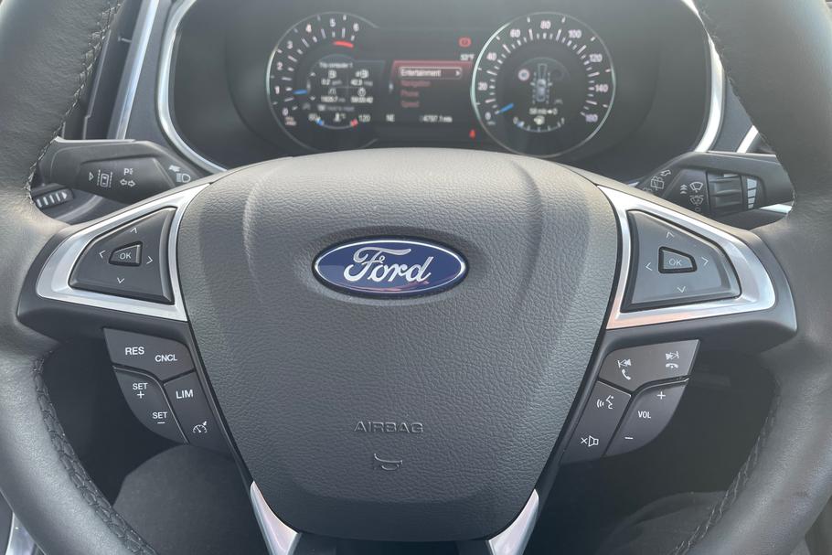 Used Ford S-MAX 29