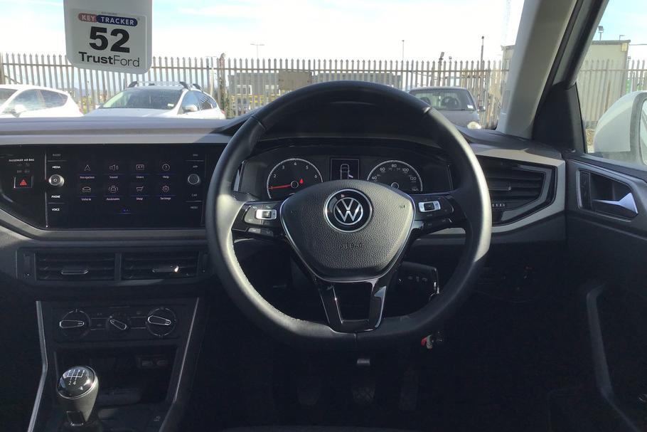 Used Volkswagen POLO 14