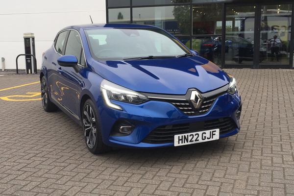 Used 2022 Renault Clio Hatchback SE Edition at Richard Sanders