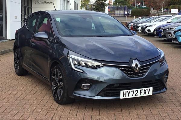 Used 2022 Renault Clio Hatchback SE Edition at Richard Sanders