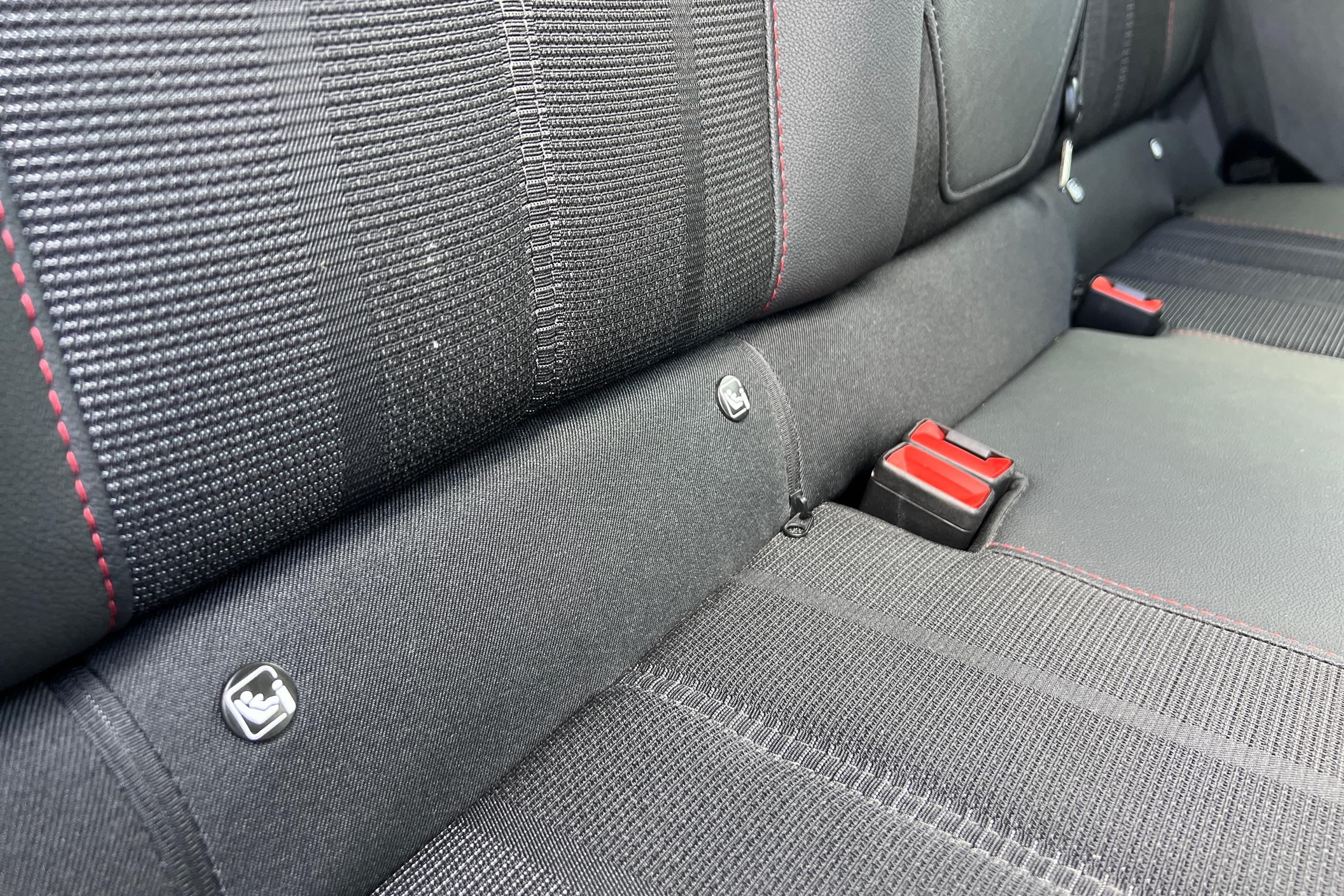 Vauxhall isofix outlet