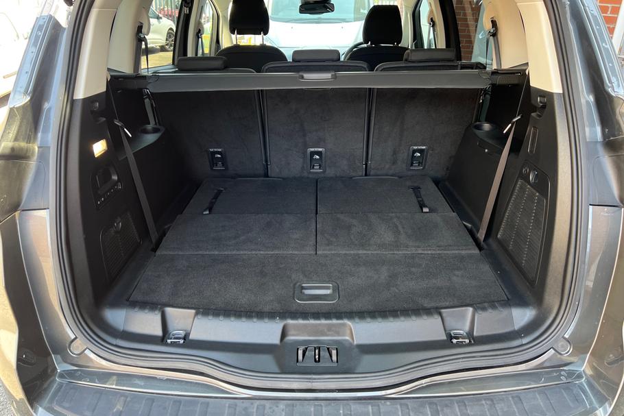 Used Ford S-MAX-2.0 EcoBlue Titanium 5dr Auto # 7 seats-Fantastic family car 12
