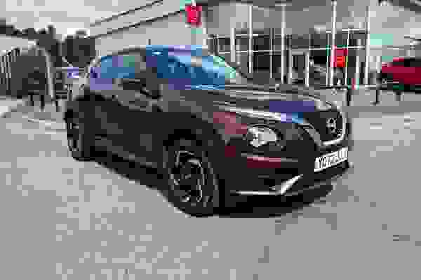 Used 2023 Nissan Juke 1.0 DIG-T N-Connecta (114ps) 5-Door Hatchback BURGUNDY at Richard Sanders