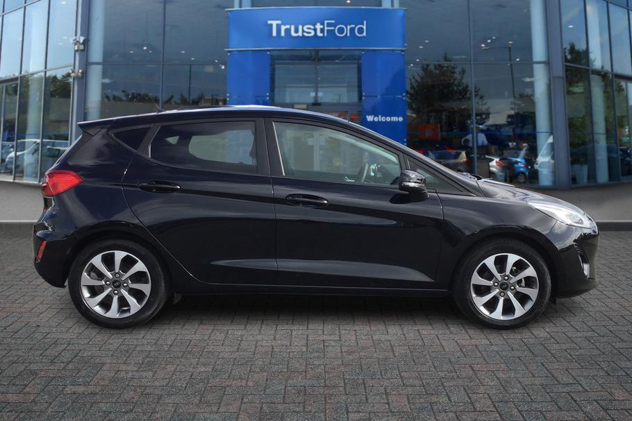 Used Ford FIESTA TREND 7