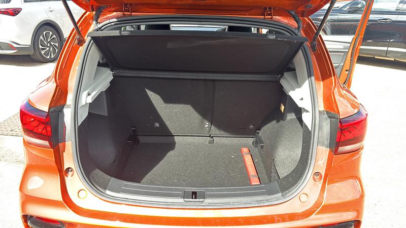 MG ZS Photo cohere-0029ee070752671fec5c752155a86e345e44e969.jpg