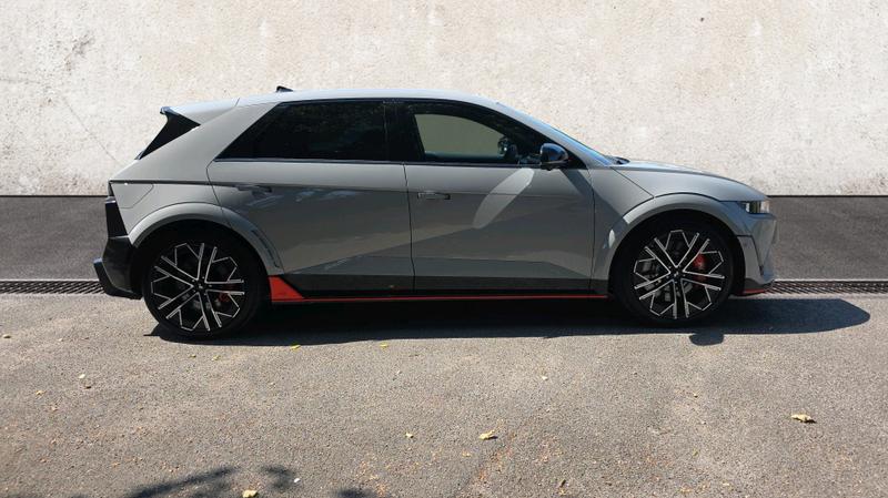 Hyundai IONIQ 5 Photo cohere-003955cefb3685e7992d68d4aa23de9c9f9516a0.jpg