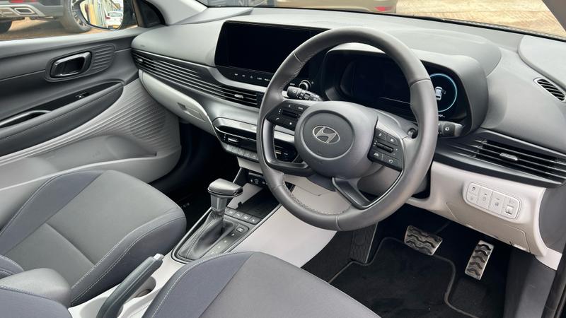 Hyundai BAYON Photo cohere-013b5e2e6fb2e3469fbe3759f07dd3ddbe33bc54.jpg