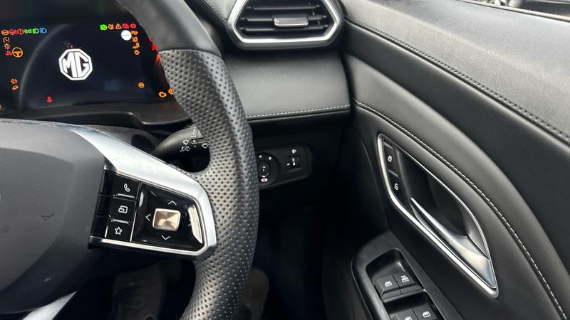 MG MG ZS Photo cohere-01738fa723a6ef55e0b0384089468fe1811dd310.jpg