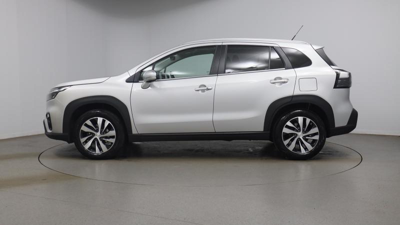 Suzuki S-Cross Photo cohere-01798c8a90babe0aa8cdd19172f6d34017ee876e.jpg