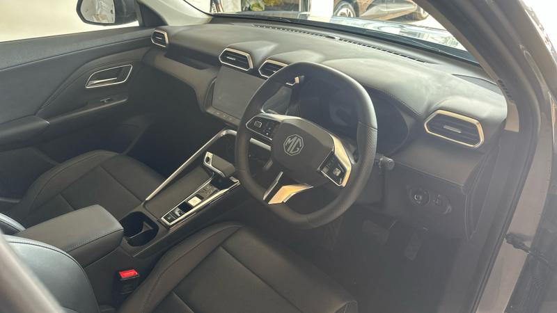 MG ZS Hybrid+ Photo cohere-01cfdec8cb94dc279ea02d8ca43d79a100df80a9.jpg