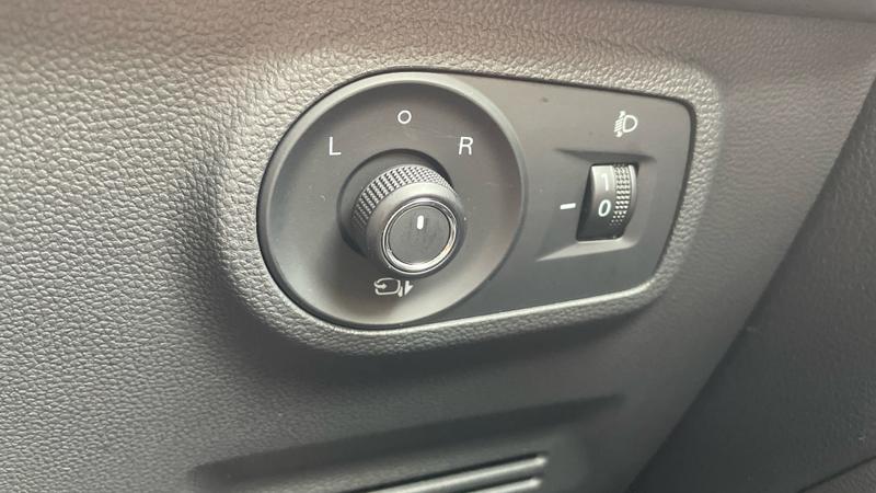 MG ZS Photo cohere-024cc53e0c304f014bbc23971caf2a742b2efe86.jpg