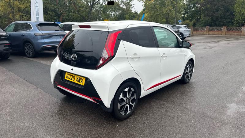 Toyota AYGO Photo cohere-02953dbe9c79ed62fe1ec6b373944ee2f157fc5a.jpg