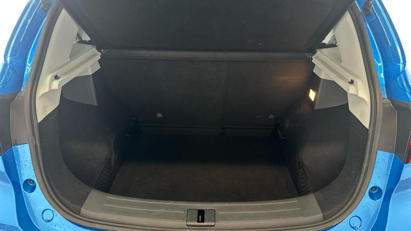 MG ZS Photo cohere-029b471432b06a3b4d4dd4f07ef91e721106e805.jpg