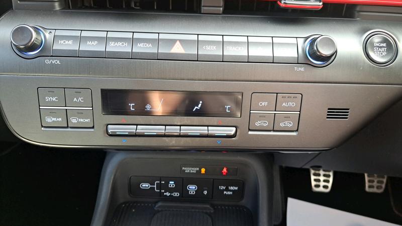 Hyundai KONA Photo cohere-029e7118aef26dc20d61c34b86efa5d1d978a3c7.jpg