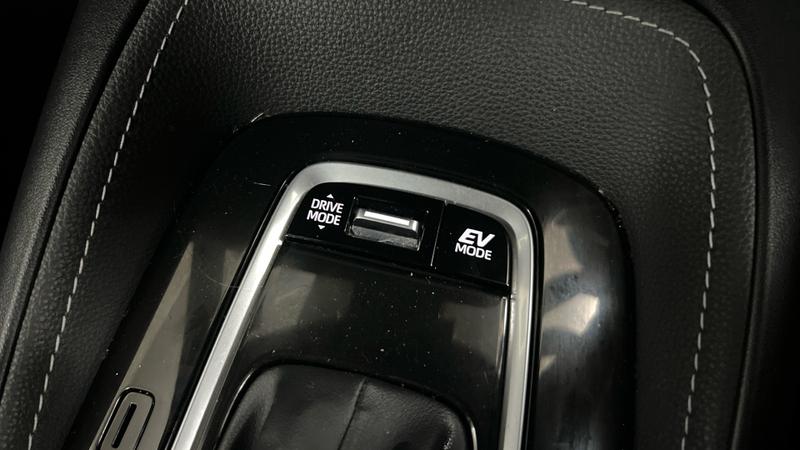 Suzuki Swace Photo cohere-02dfee375a5d852357615b6b8394c1cdce0908df.jpg