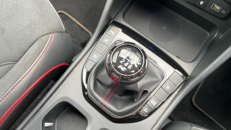 Hyundai TUCSON Photo cohere-02e481950bb9439a0e10e91387c8fc6e972328b2.jpg