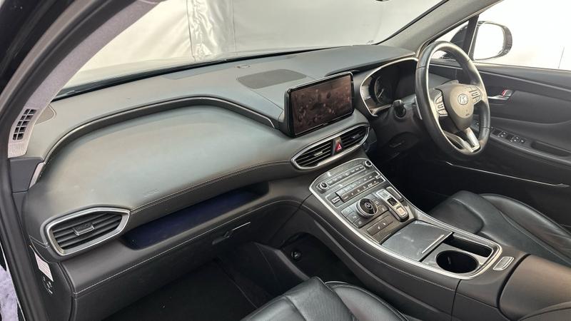 Hyundai Santa Fe Photo cohere-0373287693c3c49e3915e9ad5eea299b84f5709e.jpg