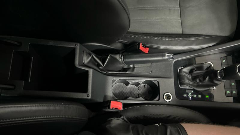 Skoda OCTAVIA Photo cohere-045489da3ac2a11cea29a2e54db585ee07548ff9.jpg