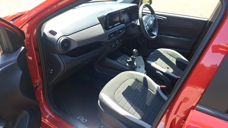 Hyundai i10 Photo cohere-049727cae9cd5b71632fdffcb50e1eee3497d012.jpg