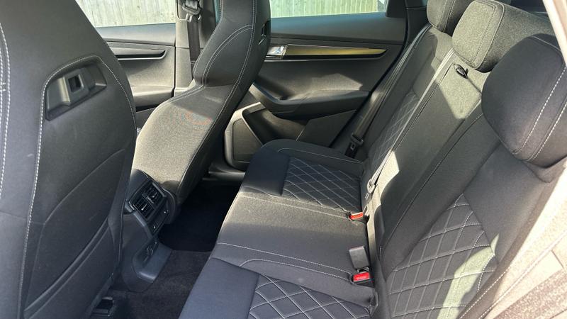 Skoda KAROQ Photo cohere-04be84768868436d9248178956b576e12d944e52.jpg