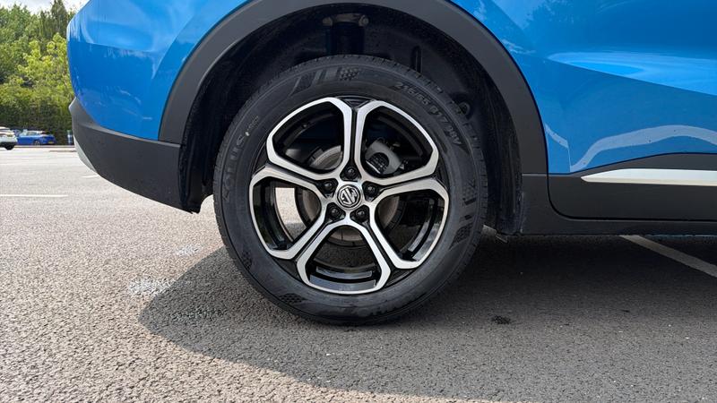 MG MG ZS Photo cohere-04c516fec0929c105da63478d3e6339865d307f0.jpg