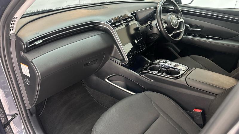 Hyundai TUCSON Photo cohere-04ccafadc08647c7cf68b083d91ee0952313c65e.jpg
