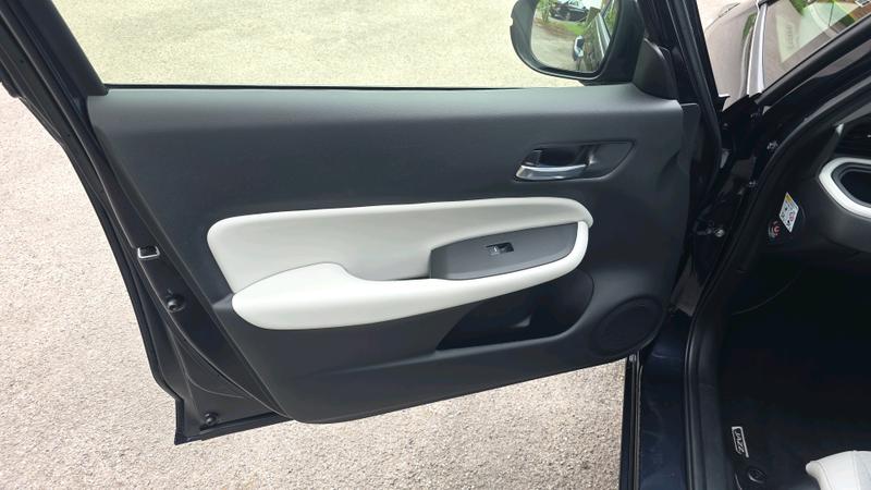 Honda Jazz Photo cohere-04f1b6bec5c0048222eb06dec4f2700ce21191c6.jpg