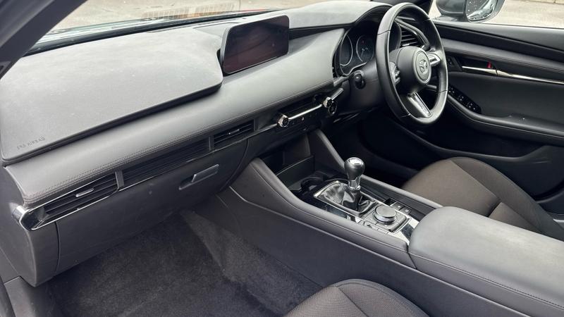 Mazda Mazda3 Photo cohere-053e6483f57a2722c242e1ac2cc08b443d942958.jpg