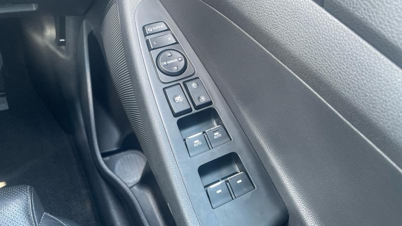 Hyundai TUCSON Photo cohere-05612575c34f6d822811478d18df6e589d52002c.jpg