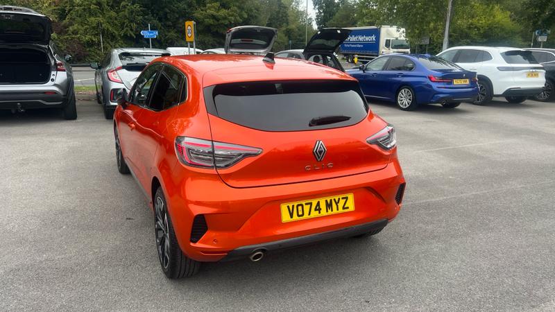 Renault Clio Photo cohere-05685068b1e8fb6132c7b05ba1e113deace2645a.jpg
