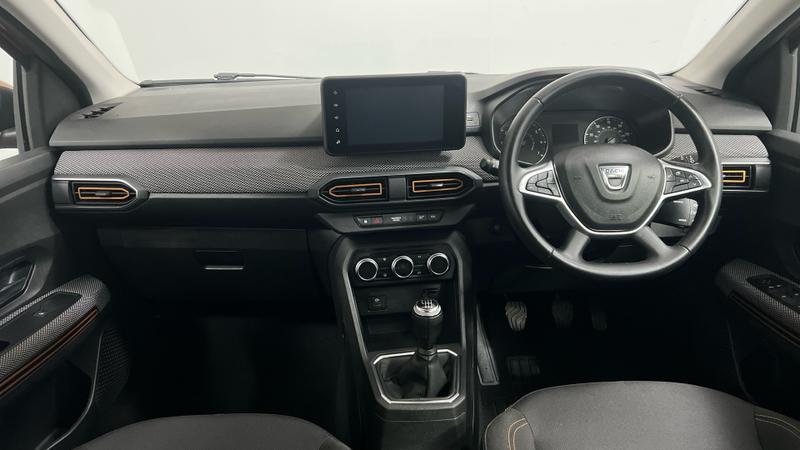 Dacia SANDERO STEPWAY Photo cohere-05776c1bf9c2496da6bd5e0b9a6a59a62bd3b270.jpg