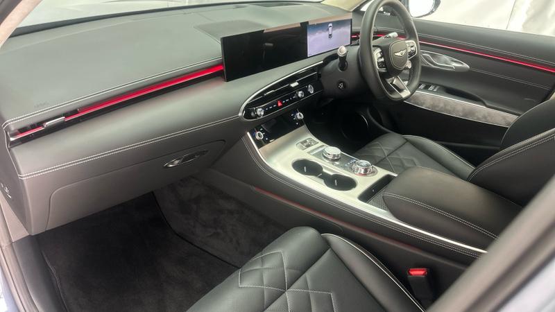 Genesis GV70 Photo cohere-0663ef7781d67b49e5ae6f318e8e73630ff5141c.jpg