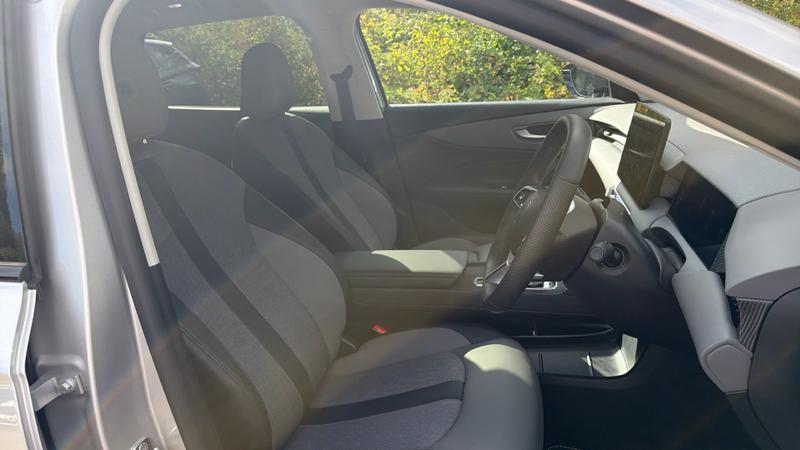 MG MGS5 Photo cohere-06a355788ce3f45377f9c8952b9d1ab5aec7397c.jpg