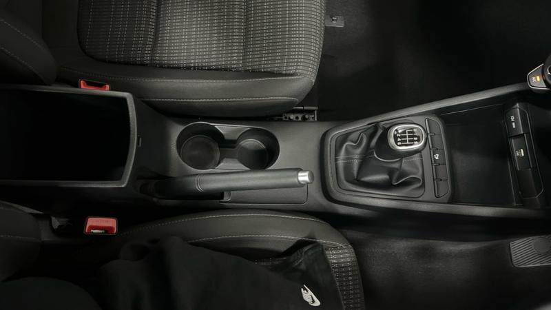 Kia STONIC Photo cohere-0759db7262f5d9e02b82aa6e133ca5f215fb9579.jpg