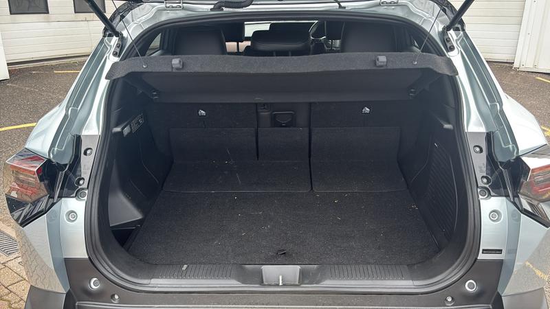 Suzuki e Vitara Photo cohere-081628a32bba86c3cab43b1c099e16dcdcd5006f.jpg