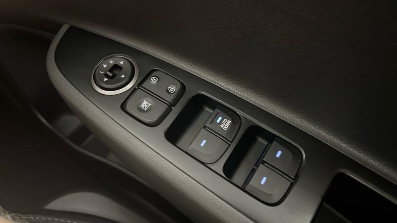 Hyundai i10 Photo cohere-081b3468e1b304ce77129f566bd1a73f68e9127e.jpg