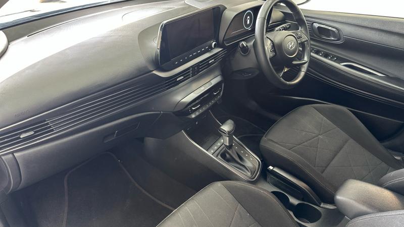 Hyundai BAYON Photo cohere-0878afc457f3e3a2008c6f6d7df07110befc4500.jpg