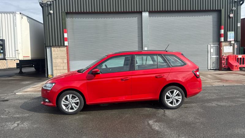 Skoda Fabia Photo cohere-08b64069797a1b9a7ac6606acec34658a129074c.jpg
